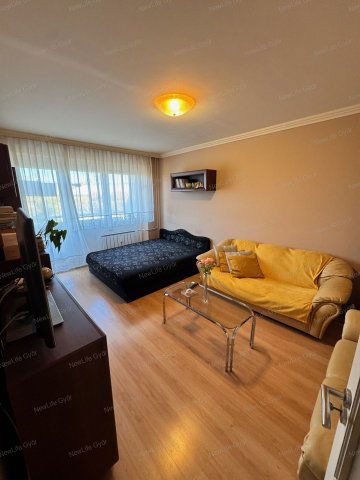 Eladó panellakás, Győrött 55.9 M Ft, 3 szobás