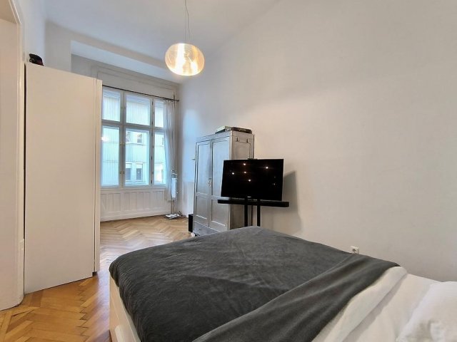 Eladó téglalakás, Budapesten, II. kerületben 125 M Ft, 2 szobás