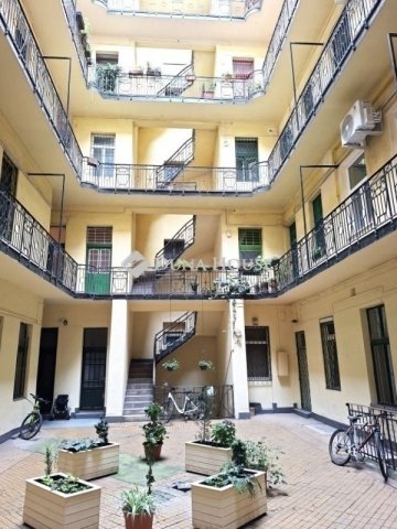 Eladó téglalakás, Budapesten, VII. kerületben 109 M Ft, 4 szobás