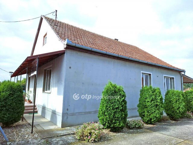Eladó családi ház, Nagykerekin 35 M Ft, 2+1 szobás