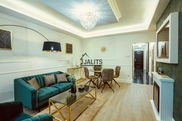 Kiadó téglalakás, albérlet, V. kerületben, Mérleg utcában