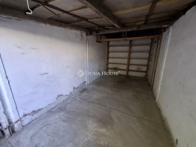 Eladó ipari ingatlan, Csongrádon 3.99 M Ft / költözzbe.hu