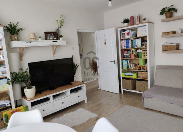Eladó panellakás, Budapesten, XI. kerületben 105 M Ft, 4 szobás