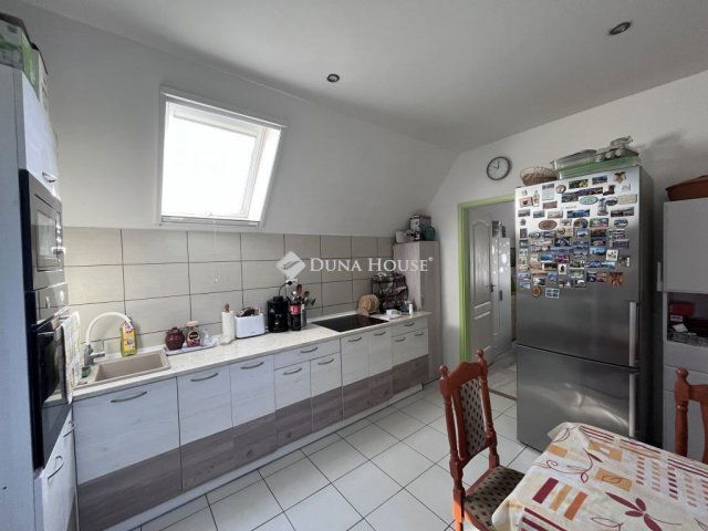 Eladó ipari ingatlan, Pakson 49.99 M Ft / költözzbe.hu