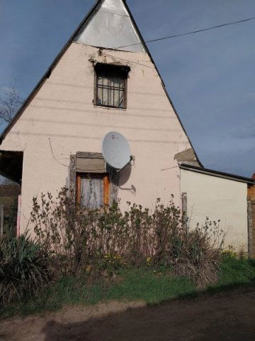 Eladó családi ház, Pilisen 9.9 M Ft, 2+1 szobás