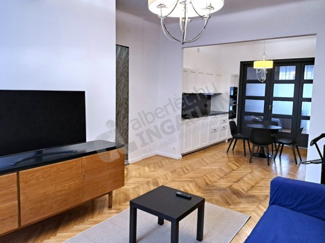 Eladó téglalakás, XIII. kerületben, Visegrádi utcában