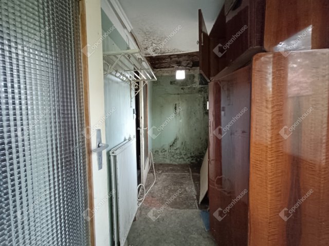 Eladó sorház, Sopronban 35 M Ft, 3 szobás / költözzbe.hu