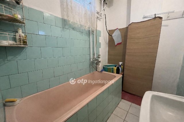 Eladó családi ház, Derecskén 60 M Ft, 6 szobás