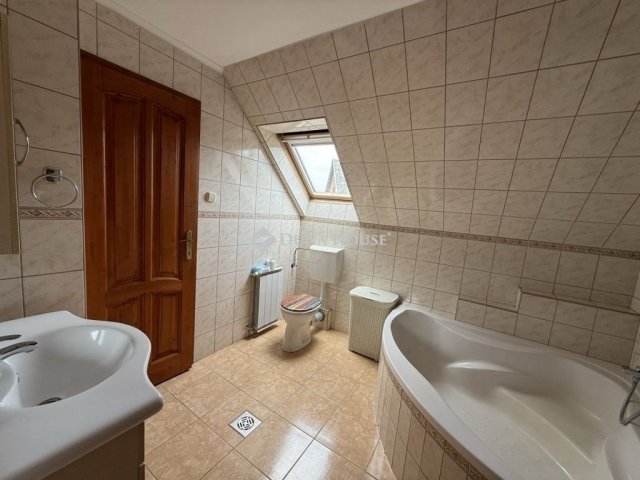 Eladó családi ház, Maglódon 119 M Ft, 6 szobás