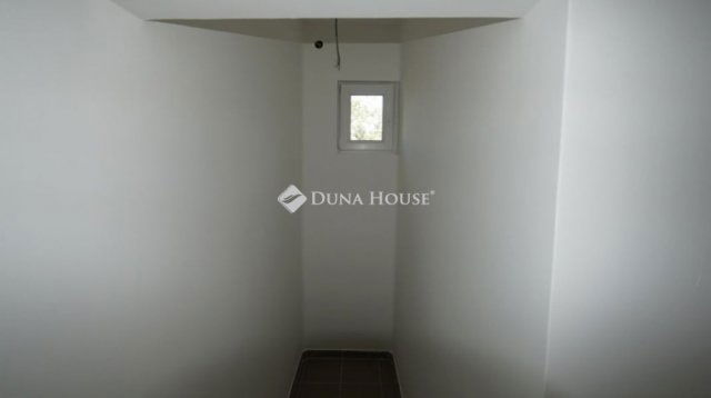 Eladó családi ház, Zalaszentivánon 130 M Ft, 2 szobás