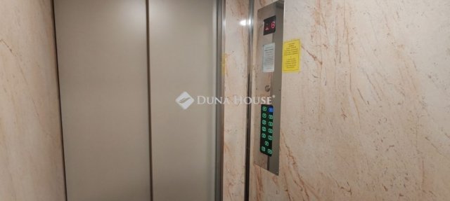 Eladó panellakás, Budapesten, XV. kerületben 69.9 M Ft, 3 szobás