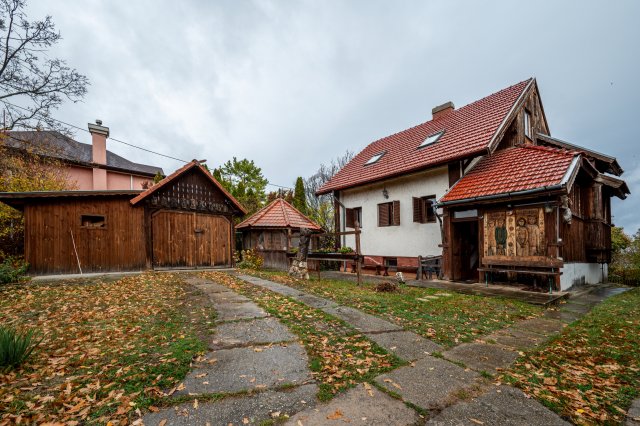 Eladó családi ház, Budapesten, II. kerületben 299 M Ft, 3 szobás