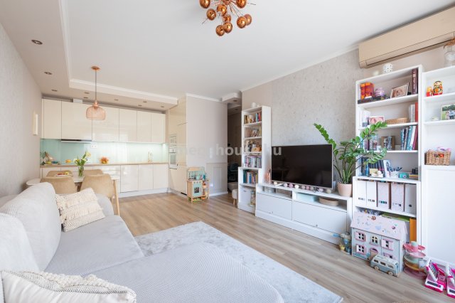 Eladó téglalakás, Budapesten, XI. kerületben 134.9 M Ft