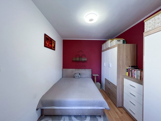 Eladó téglalakás, Szigetszentmiklóson 66.9 M Ft, 2 szobás