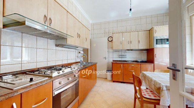 Eladó családi ház, Tarcalon 49.99 M Ft, 5+1 szobás