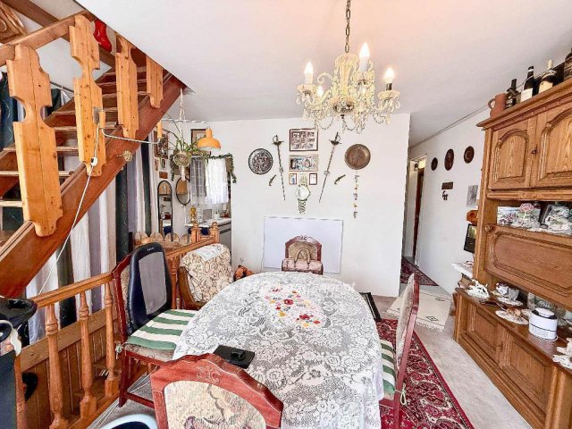 Eladó családi ház, Szigetszentmiklóson 99.5 M Ft, 5 szobás