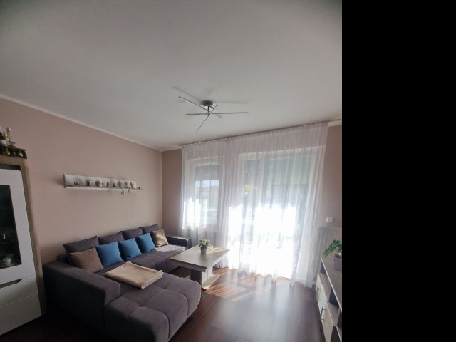 Kiadó téglalakás, albérlet, Dunakeszin 290 E Ft / hó, 4 szobás