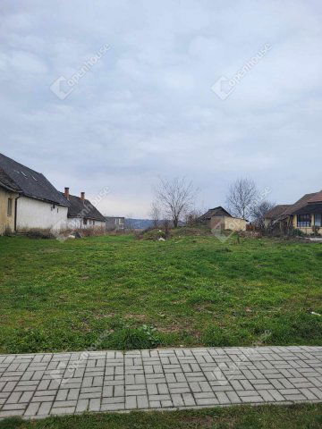 Eladó telek, Dombóváron 8 M Ft / költözzbe.hu