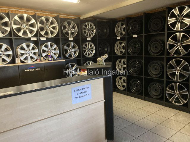 Kiadó ipari ingatlan, Nyíregyházán 500 E Ft / hó