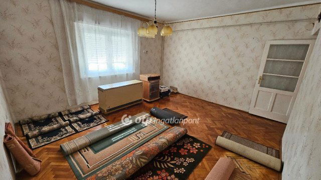 Eladó családi ház, Sirokban 22.9 M Ft, 2 szobás