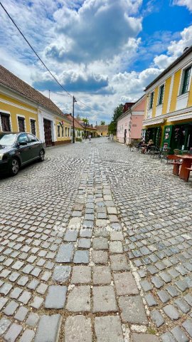 Eladó téglalakás, Szentendrén 39.9 M Ft, 1+1 szobás