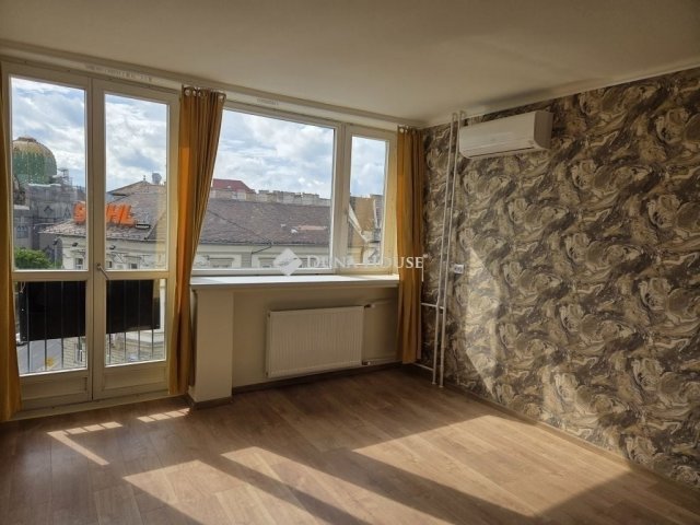 Eladó téglalakás, Budapesten, VIII. kerületben 84.9 M Ft