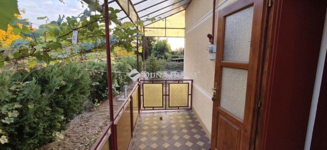 Eladó családi ház, Üllésen 45 M Ft, 3 szobás