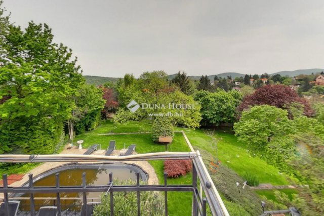 Eladó családi ház, Budapesten, II. kerületben 429.9 M Ft