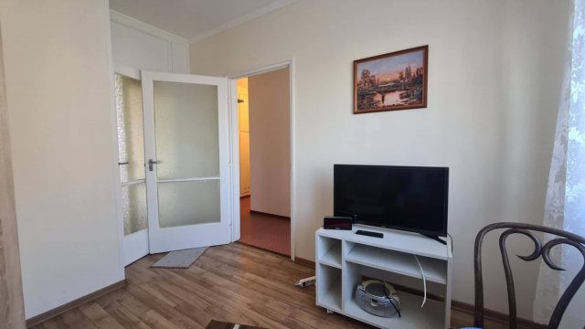 Eladó panellakás, Dunaújvárosban, Római körúton 28.5 M Ft
