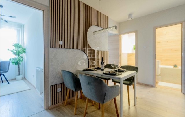 Eladó panellakás, Budapesten, III. kerületben 79 M Ft, 1+3 szobás