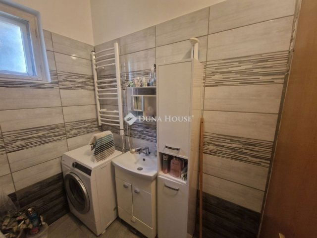 Eladó családi ház, Üllőn 79.9 M Ft, 3 szobás