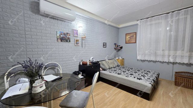 Eladó téglalakás, Miskolcon 23.9 M Ft, 1+1 szobás