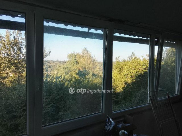 Eladó családi ház, Miskolcon 7 M Ft, 2 szobás