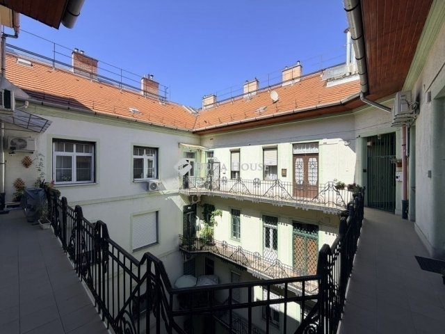 Eladó téglalakás, Budapesten, X. kerületben 95.9 M Ft, 3 szobás