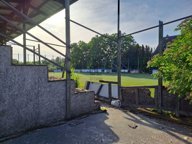 Eladó ipari ingatlan, Besenyőtelken 18.9 M Ft