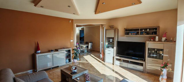 Eladó családi ház, Győrzámolyon 128 M Ft, 4 szobás