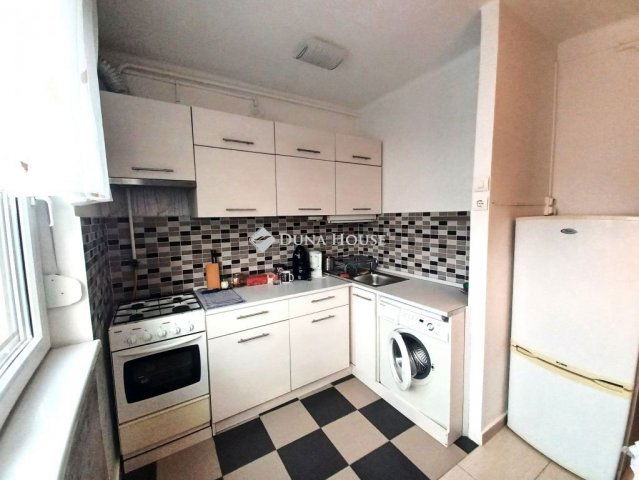 Kiadó téglalakás, albérlet, Debrecenben 160 E Ft / hó, 1 szobás