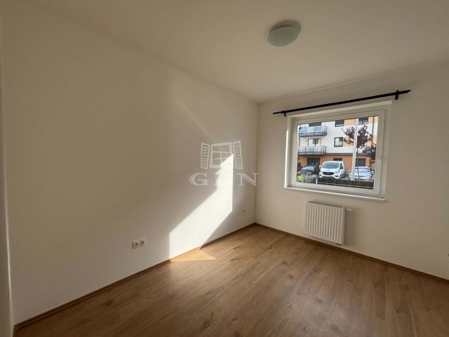 Kiadó téglalakás, albérlet, Szombathelyen 179 E Ft / hó