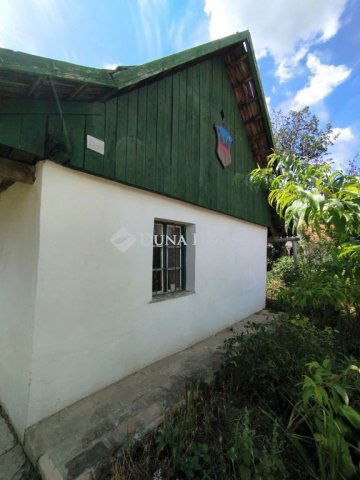 Eladó családi ház, Nyalkán 24.9 M Ft, 3 szobás