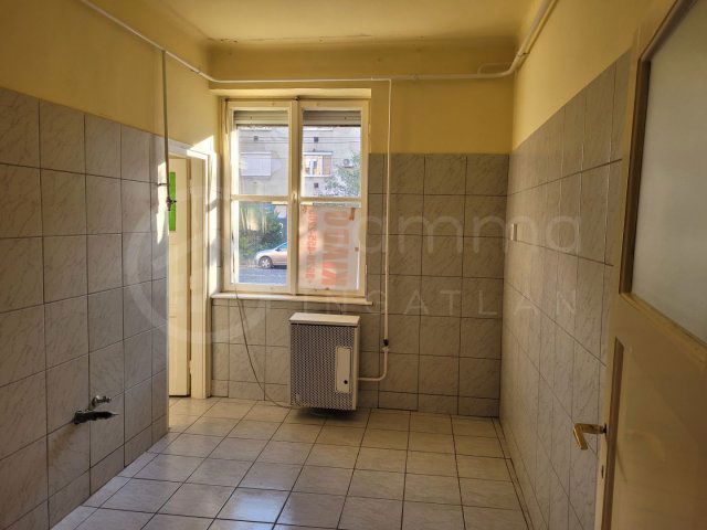 Kiadó iroda, Miskolcon 85 E Ft / hó, 1 szobás