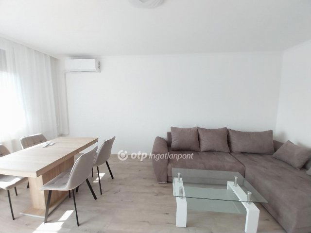 Kiadó téglalakás, albérlet, Nyíregyházán 190 E Ft / hó