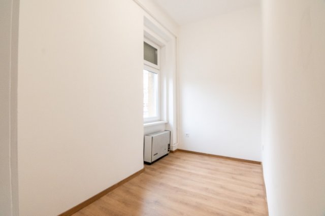 Eladó téglalakás, Budapesten, IX. kerületben 67.2 M Ft, 2 szobás