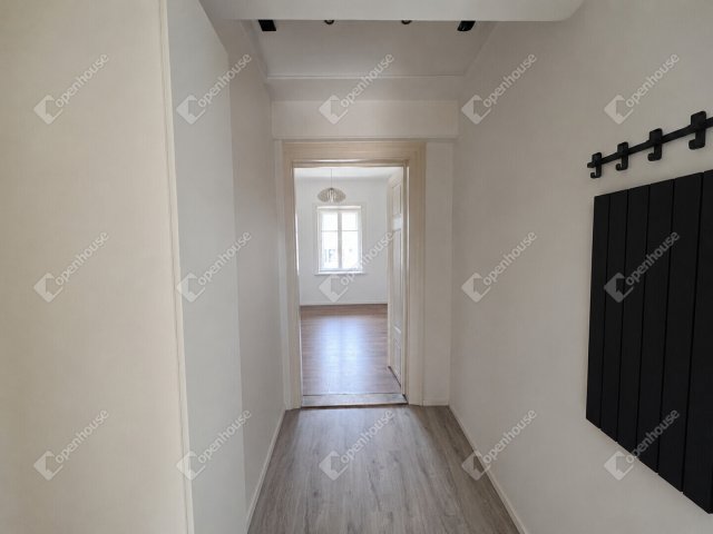 Kiadó téglalakás, albérlet, Sopronban 160 E Ft / hó, 1+1 szobás