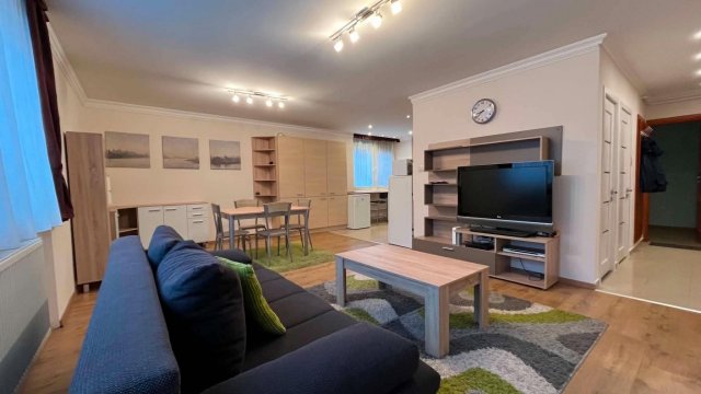 Kiadó téglalakás, albérlet, Debrecenben 385 E Ft / hó, 3 szobás