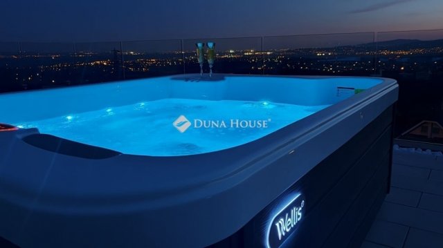 Eladó családi ház, Szentendrén 350 M Ft, 5 szobás