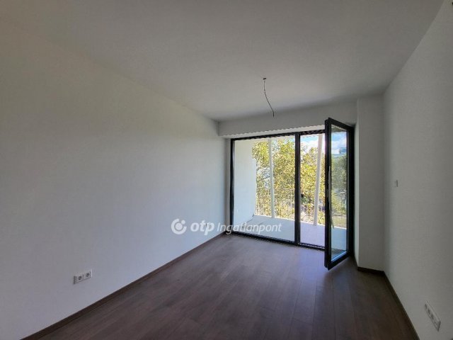 Eladó nyaraló, Siófokon 122 M Ft, 3 szobás