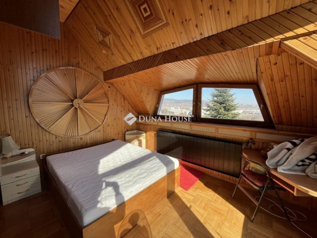 Eladó családi ház, Budaörsön 219.9 M Ft, 5 szobás