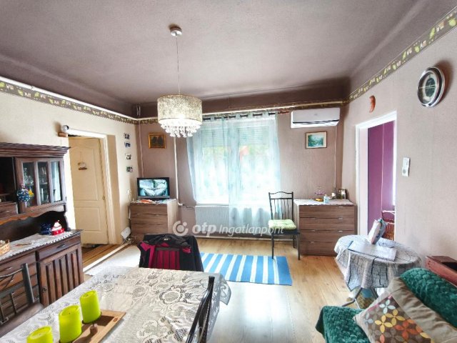 Eladó családi ház, Üllőn 79 M Ft, 3 szobás