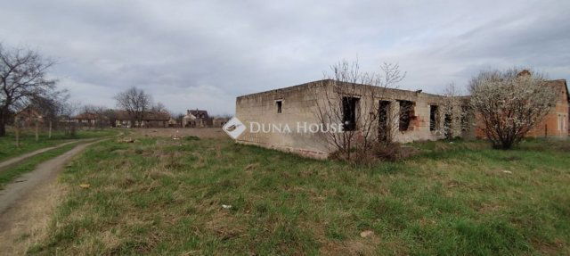 Eladó telek, Nagykátán 16.5 M Ft / költözzbe.hu