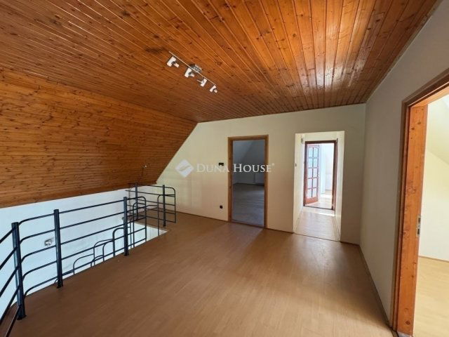 Eladó családi ház, Görcsönyben 79.9 M Ft, 4 szobás